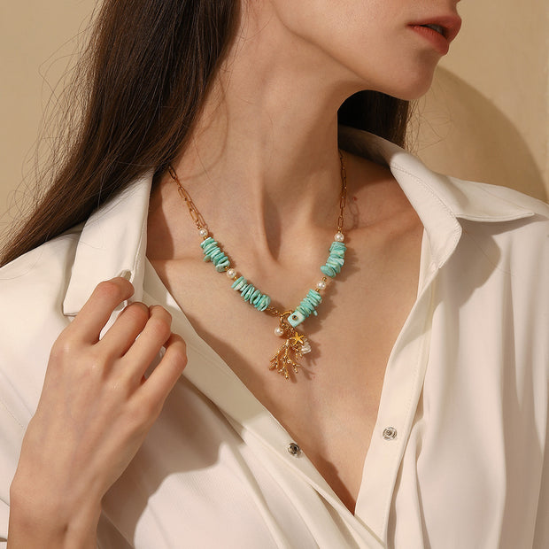 Women's Retro Versatile Natural Stone Pendant Paper Clip Necklace